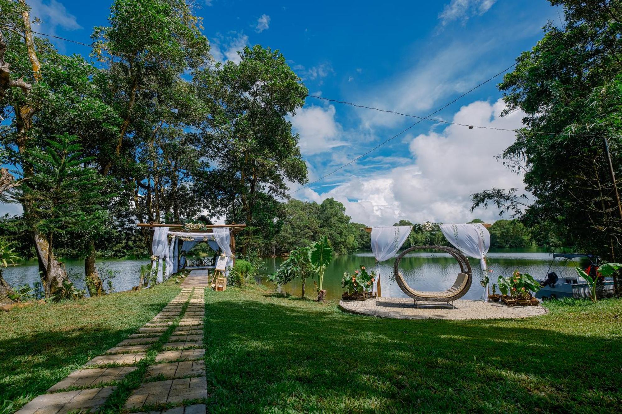 Almost Heaven Lake Resort By Cocotel Cavinti Dış mekan fotoğraf