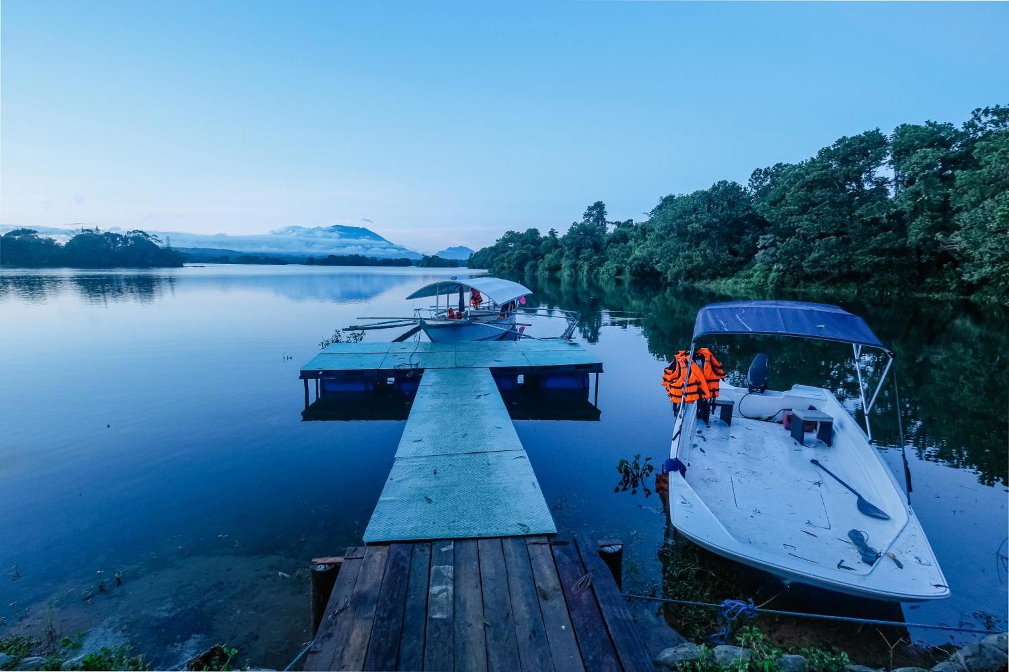 Almost Heaven Lake Resort By Cocotel Cavinti Dış mekan fotoğraf